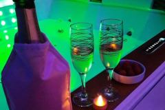 Peignoir , bulles et jacuzzi